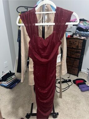mona formal plunging glitter dress Mona Formal Stylish Plunging Glitter Dress NERA & CO